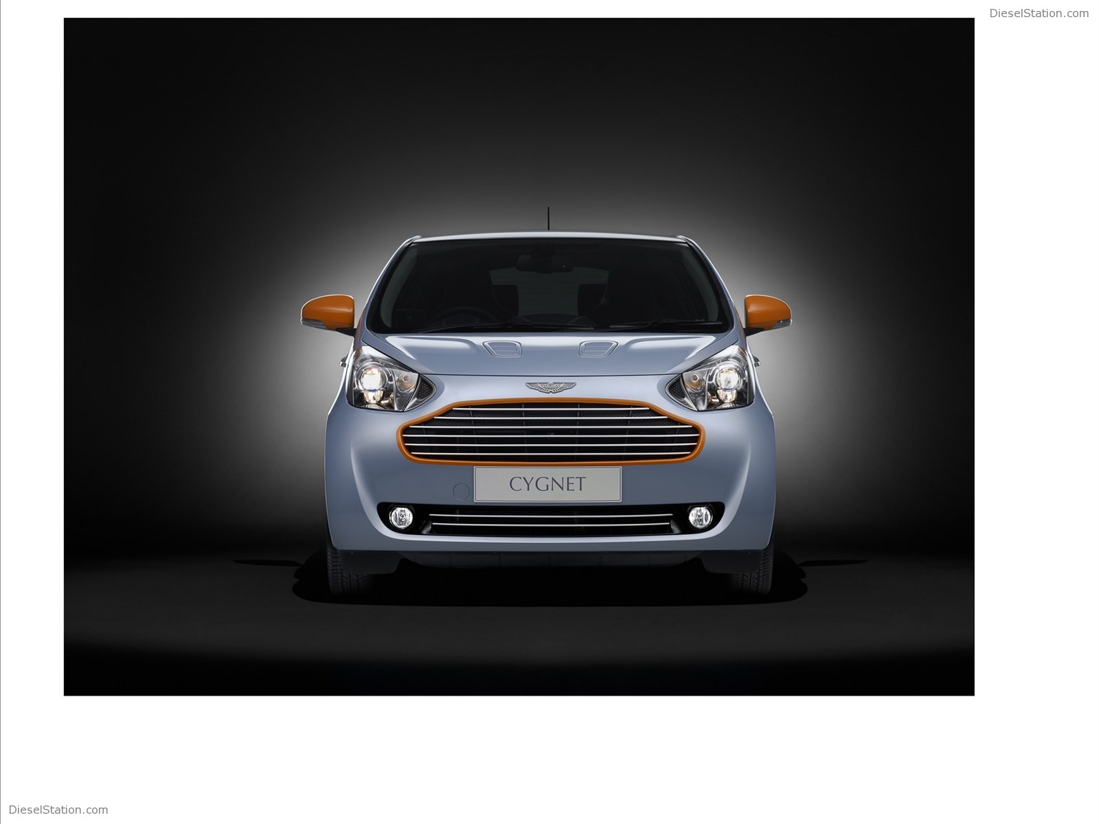 Aston Martin Cygnet 2011